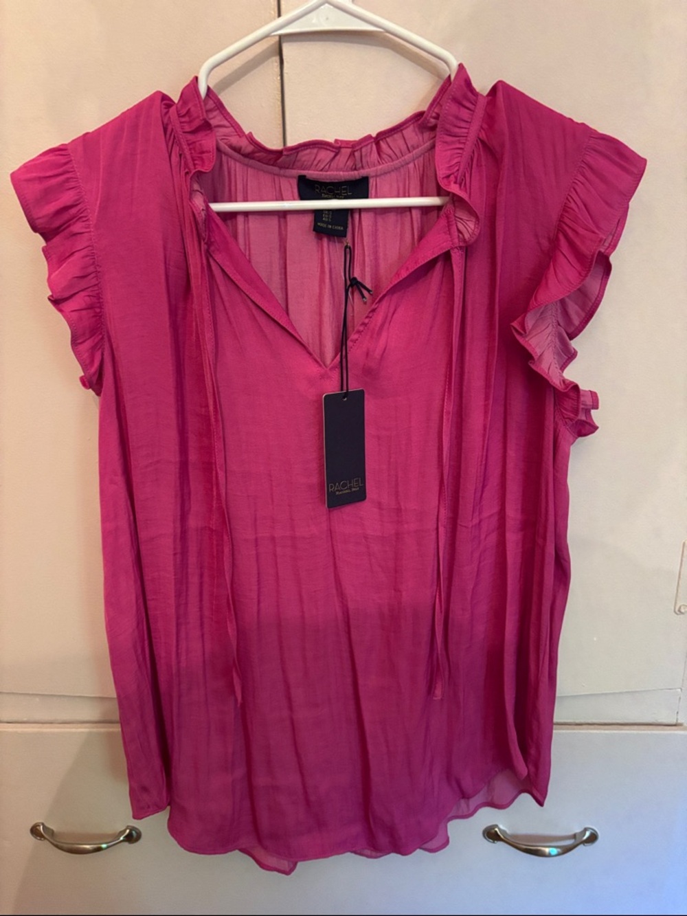 NWT Rachel Zoe Fuchsia Ruffle Sleeve Tie-Neck Blouse